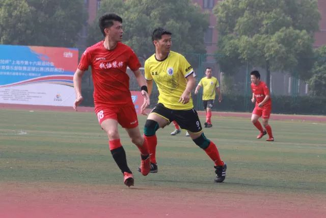 米兰惊险逆转，拉比奥制胜保住3-2领先